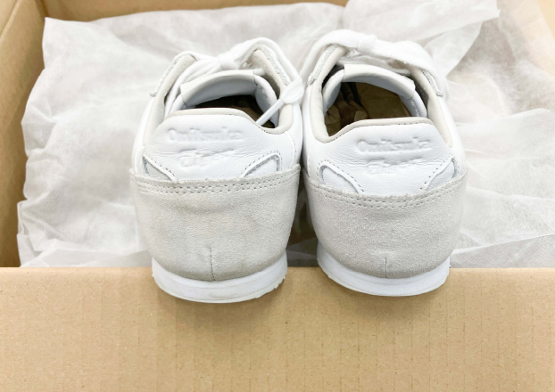 クリーニング済みのスニーカー部分